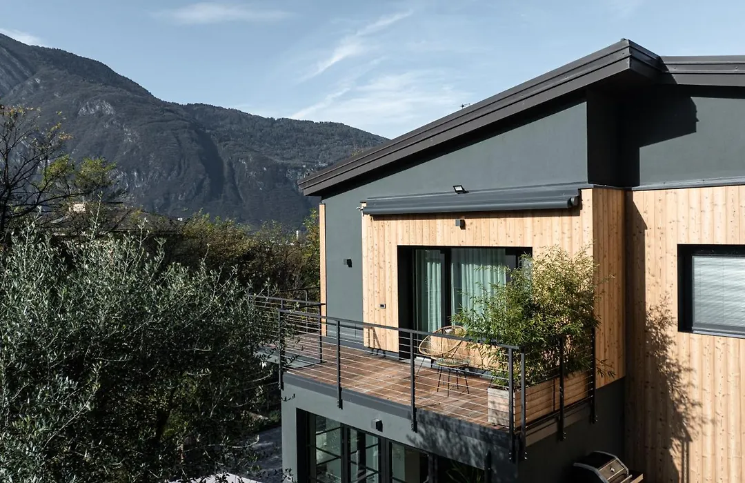 Casa Vertigo-1